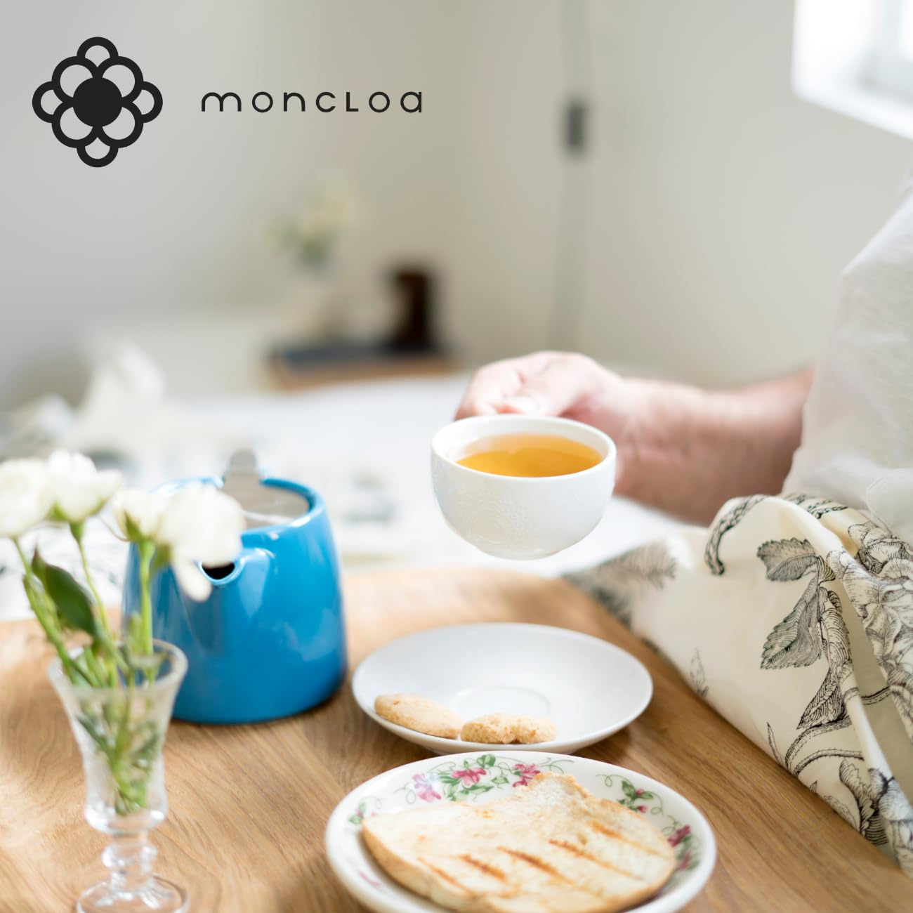 MONCLOA STRAWBERRY CHAMPAGNE - Premium Green and White Loose Leaf Tea w/ Strawberry, Jasmin, Pink Pepper. Antioxidant, Energizer. Pouch 2.8oz/80g.
