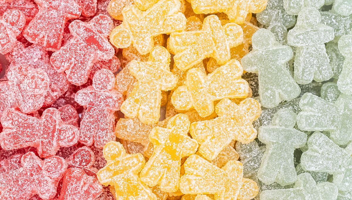 YumEarth Organic Sour Littles Chewy Candy - Allergy Friendly (Top 9 Free), No Artificial Dyes or Flavors, Non GMO, Gluten Free, Vegan Candy Snacks - 5 Ounce Bag (Pack of 6)